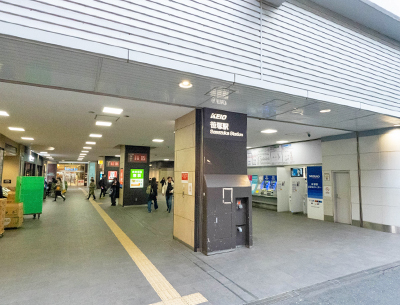 小田急電鉄小田原線「東北沢」駅