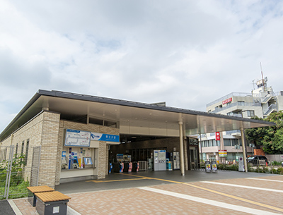小田急電鉄「東北沢」駅