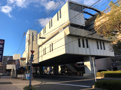 北九州高速鉄道：北九州モノレール「徳力公団前」駅