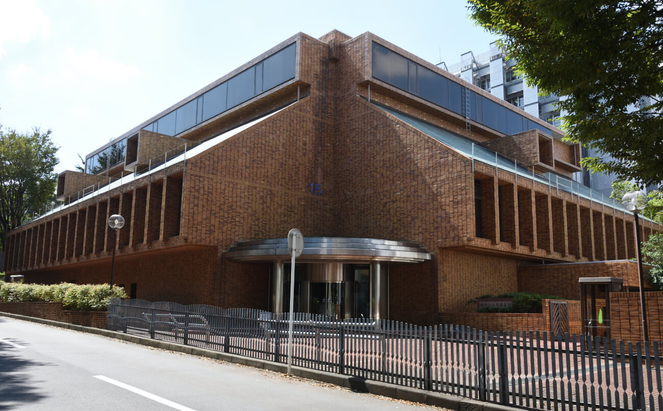 神奈川大学・図書館