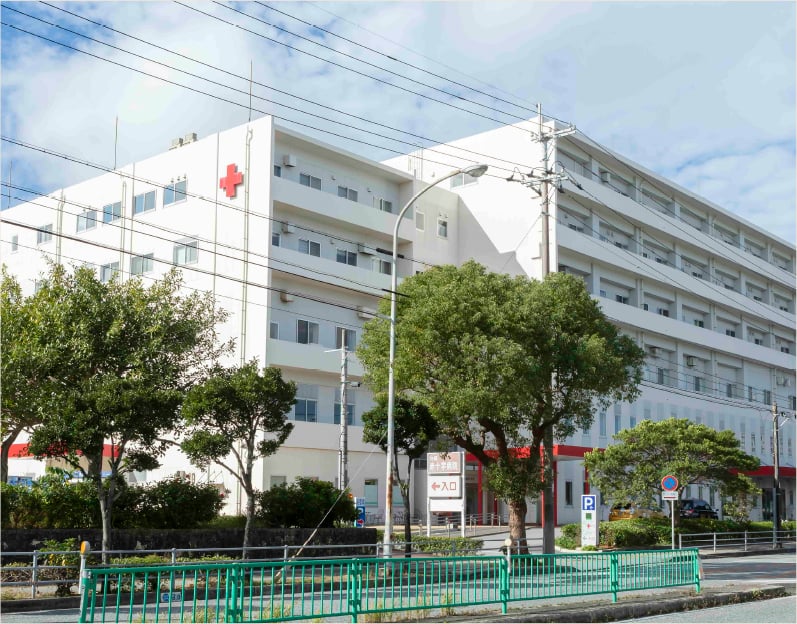 沖縄赤十字病院（徒歩12分）